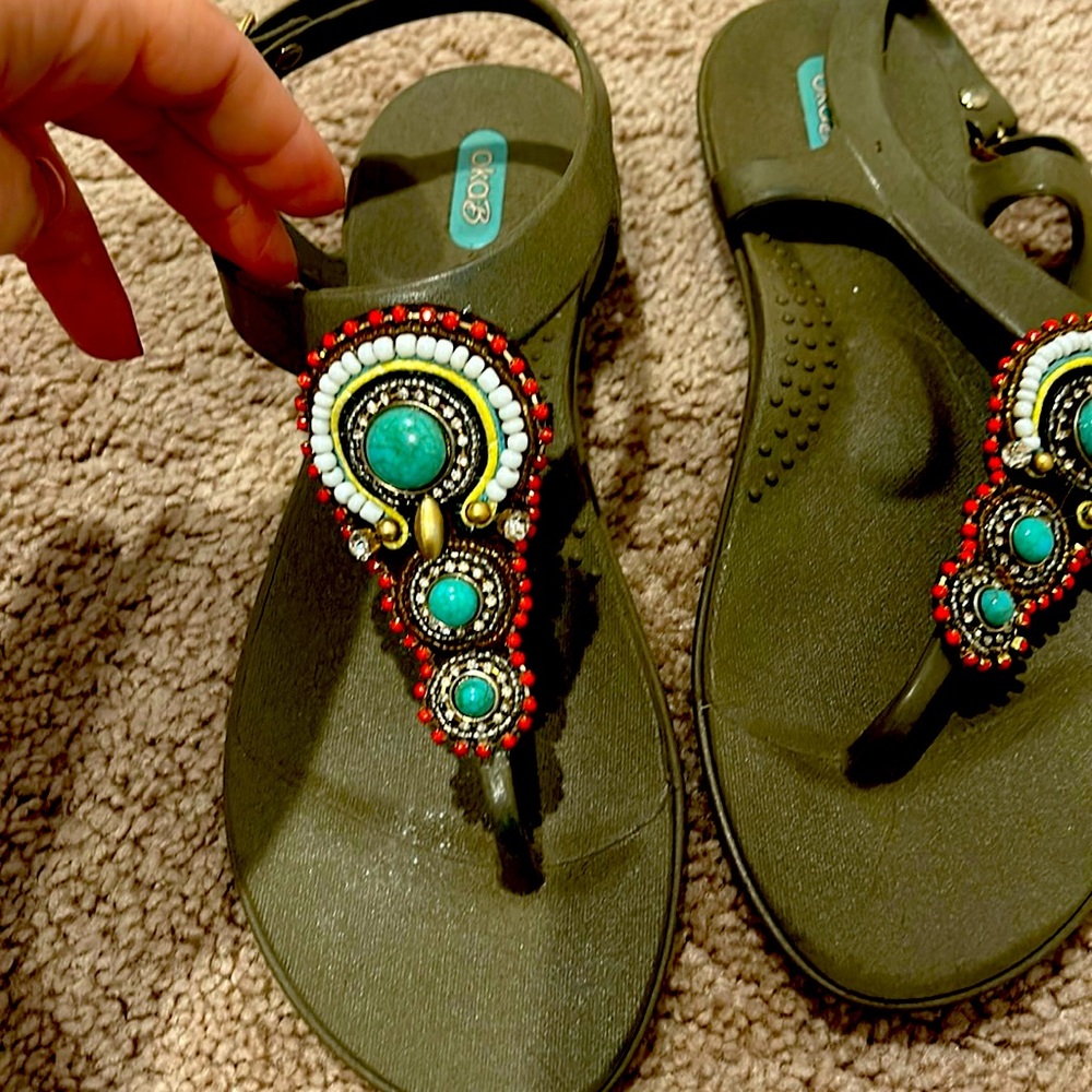 Sandals with high arch